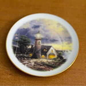 Thomas Kinkade A Light in‎ the Storm Plate
